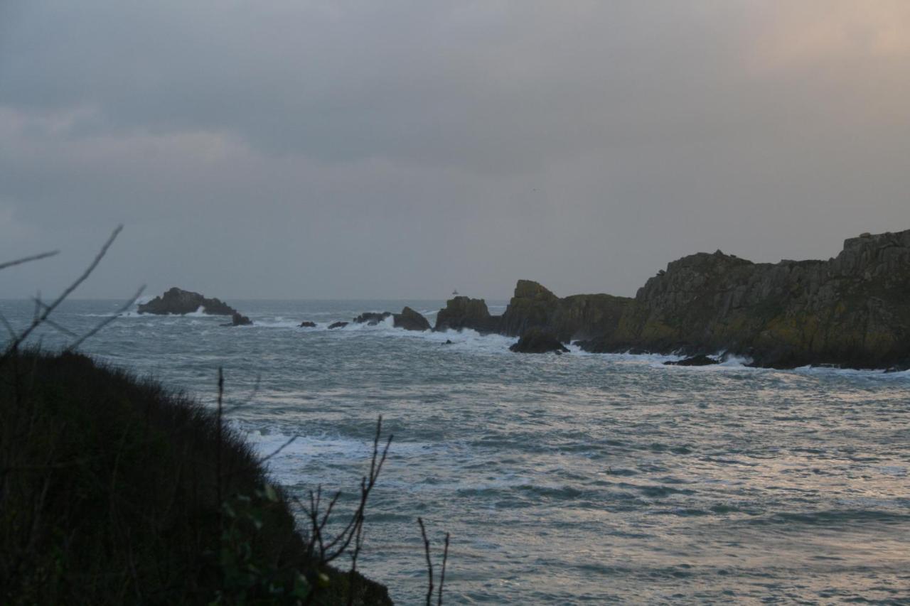 La Residence Du Port Cancale Buitenkant foto